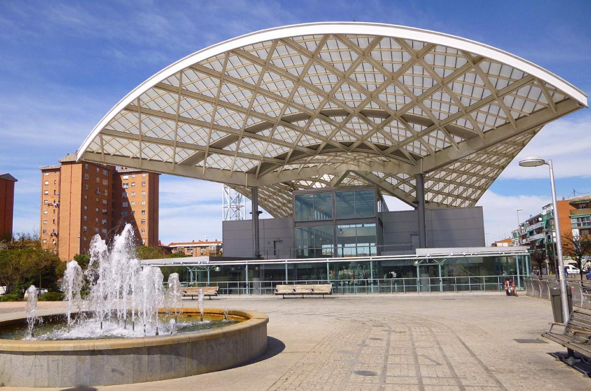 Piso A Una Parada De Atocha, Amplio Y Luminoso Madrid Esterno foto